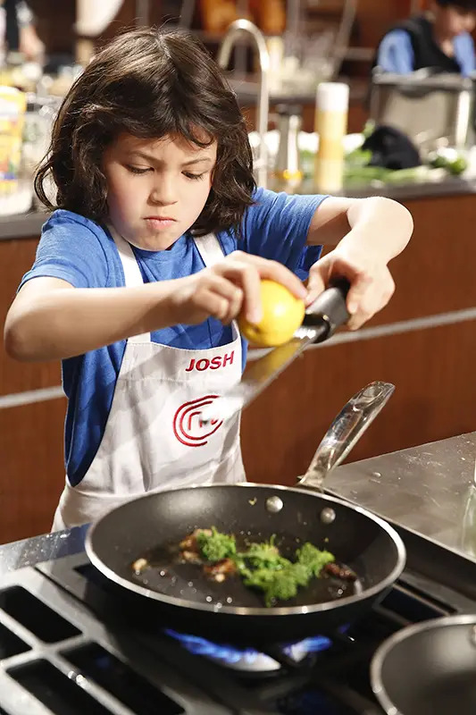 josh reisner cooking on masterchef junior