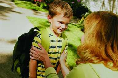 kid-goes-back-to-school