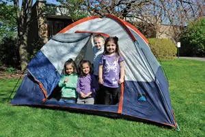kids camping at the Queens Zoo