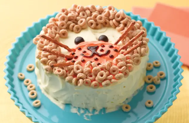 lion birthday cake