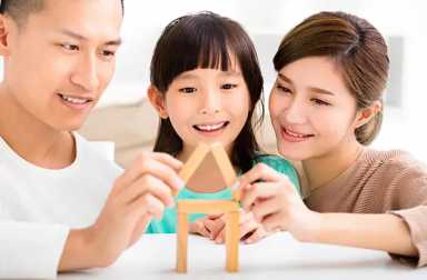 parents-playing-with-child