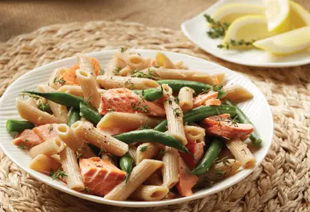 salmon and pasta with green beans