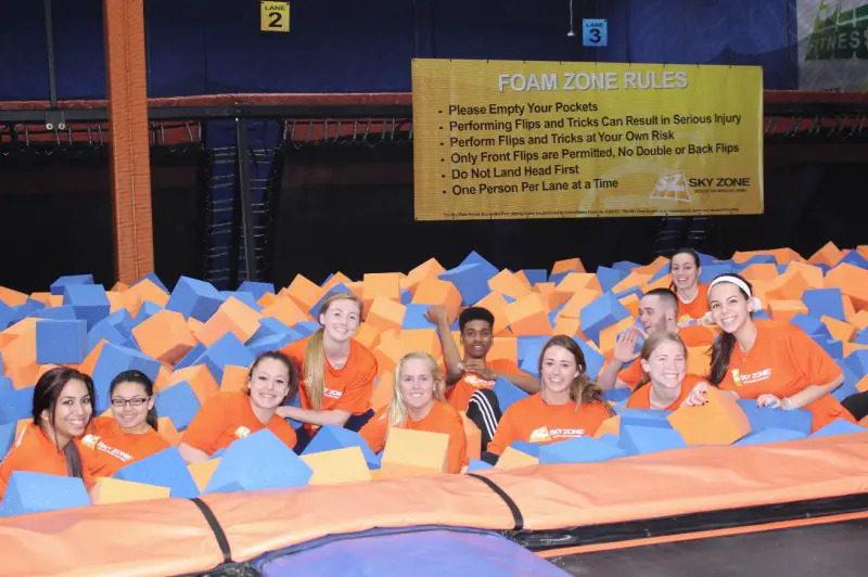 sky zone deer park indoor trampoline center