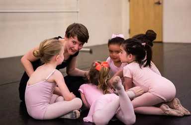 steffi-nossen-school-of-dance-young-dance-class