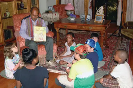 story circle at hudson river museum