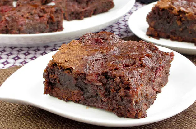 strawberry brownies