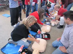 Students learn to use AEDs