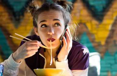 teen-eating-talking-on-phone1