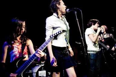 teen-rock-band-performing