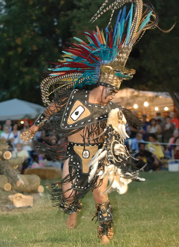 thunderbird native american pow wow queens