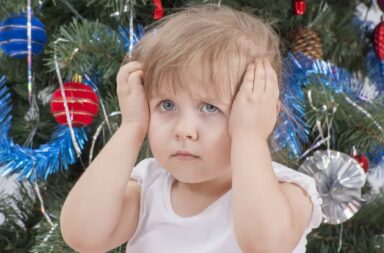 toddler-holiday-tantrum