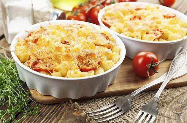 Roasted Tomato Mac N' Cheese