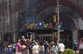 toys-r-us