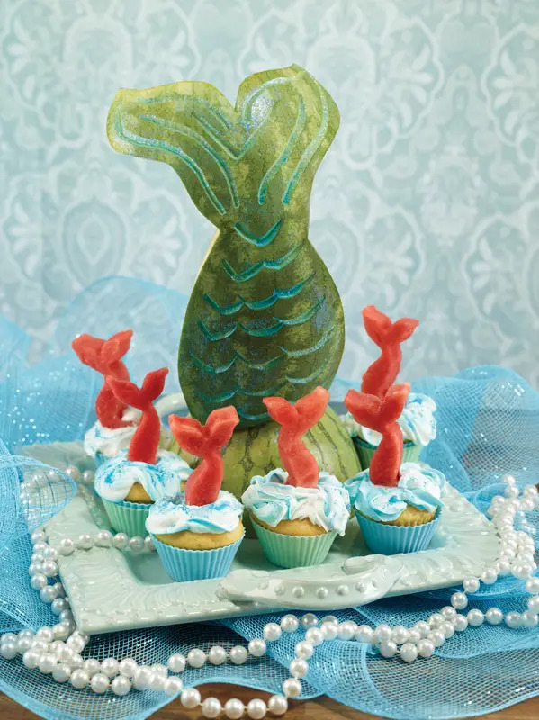 mermaid tale centerpiece made of watermelon