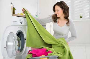 woman-doing-laundry