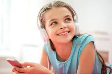 young-girl-listening-to-podcast