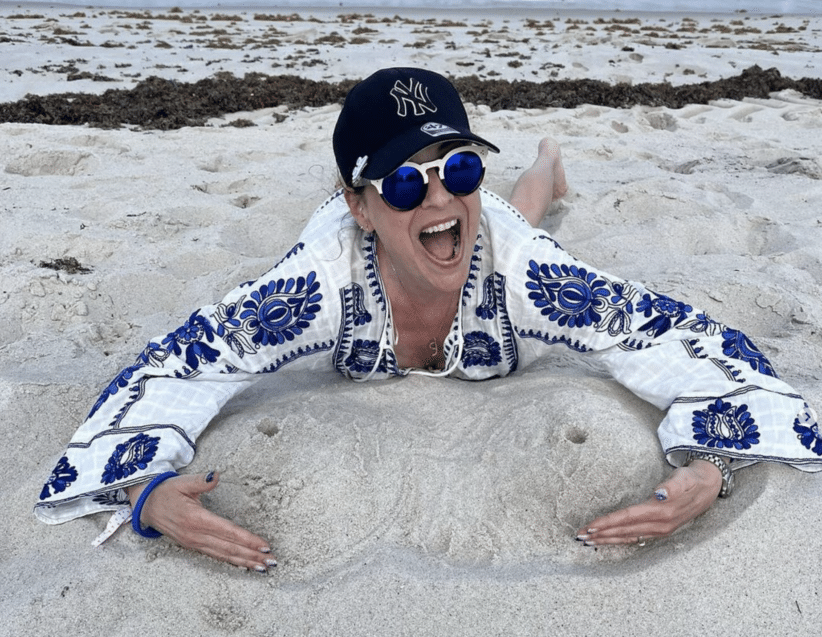 Mom Shares Inspiring Cancer Journey in Funny and Touching New Memoir, Nearly Departed 