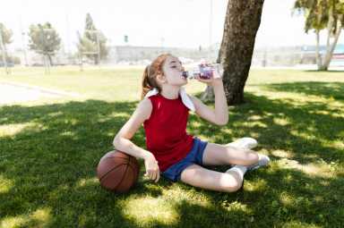 Tips for Staying Hydrated This Summer