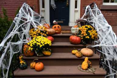 Your 2025 Halloween Guide: All Things Halloween in NYC and Beyond