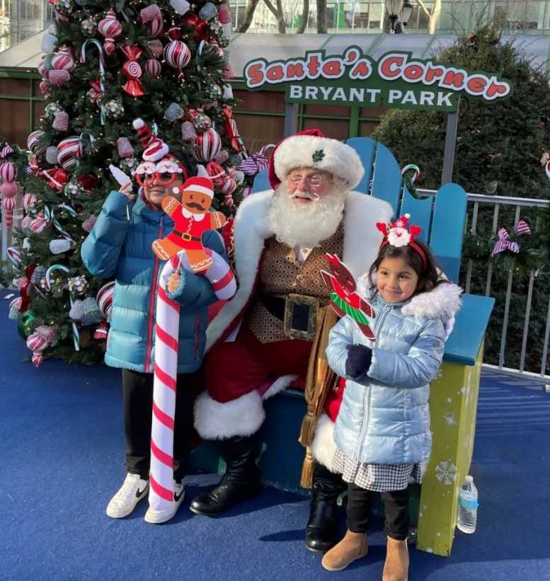 19 Great Places to Take Photos with Santa in New York City - New York Family