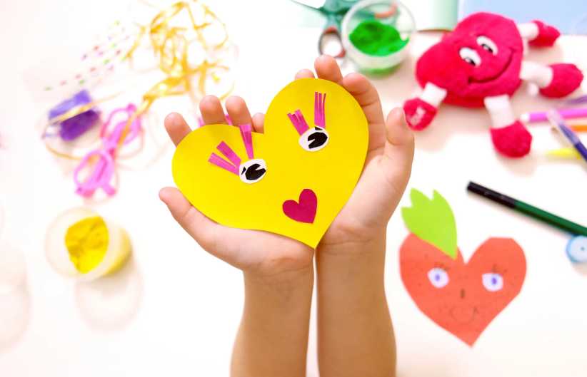 Valentine's Day Crafts for Kids: Heart Cards