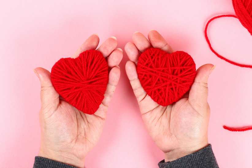 Valentine's Day Crafts for Kids: Heart Bookmarks