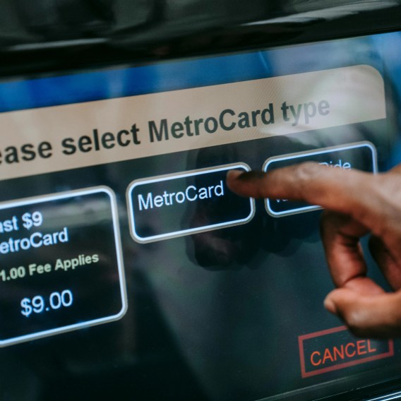 Farewell NYC MetroCards: MTA to End Sales
