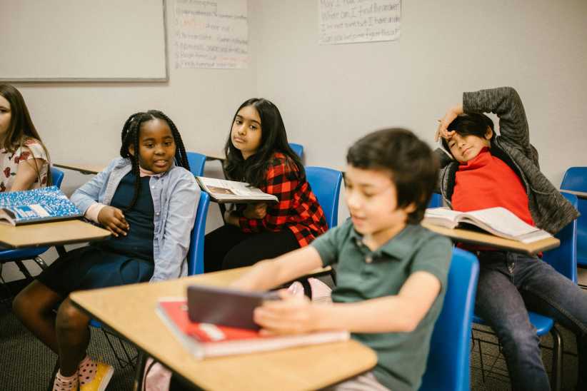 Gov. Kathy Hochul Announces New Website for School Cell Phone Ban