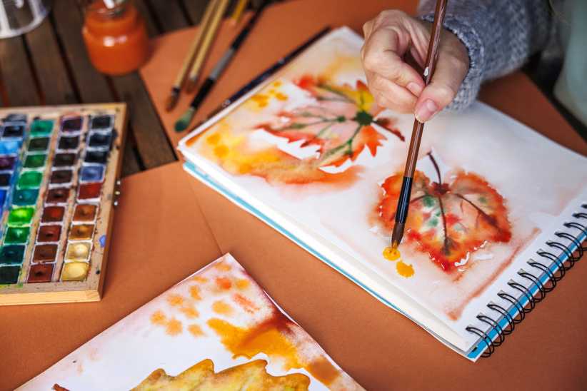 How to Host the Best and Easiest Family-Friendly Fall Party