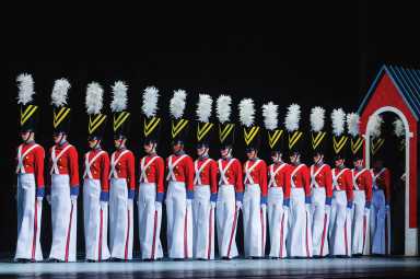 Radio City Christmas Spectacular Brings Extra Holiday Magic with a Full Slate of Accessible Offerings 
