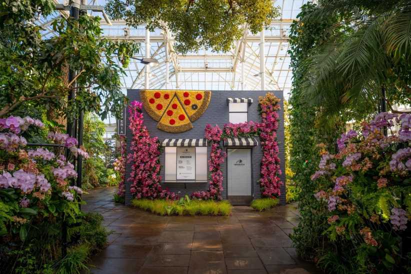 A pizza place at the NYBG Orchid Show
