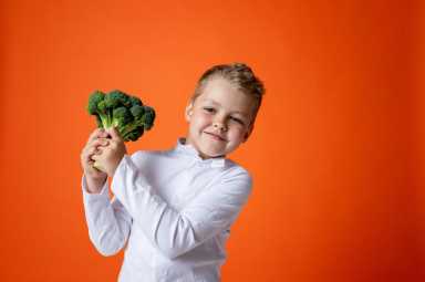 Vegetables like broccoli promote heart health in kids