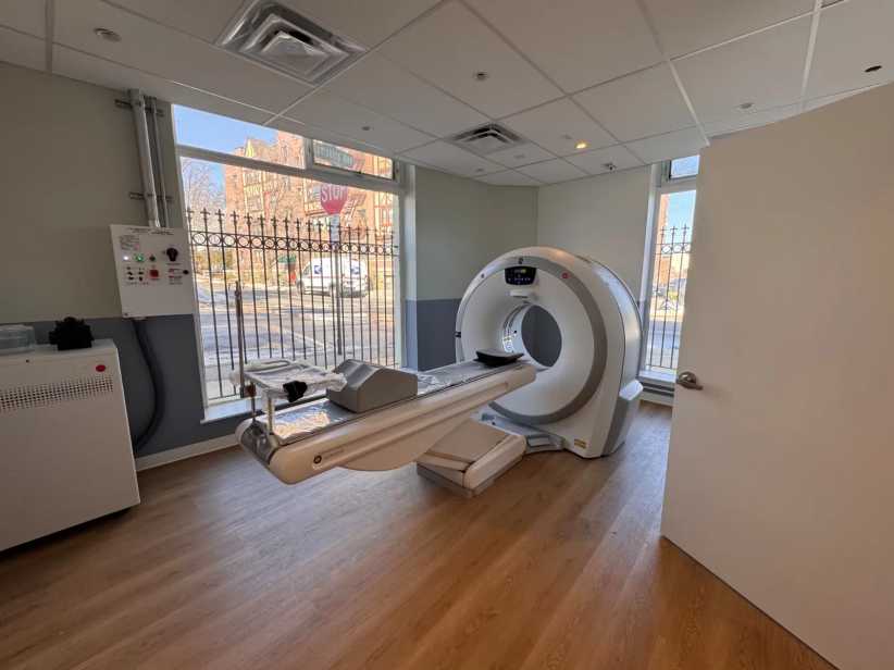 CT machine at Veterinary Specialty & Emergency Center (VSEC)